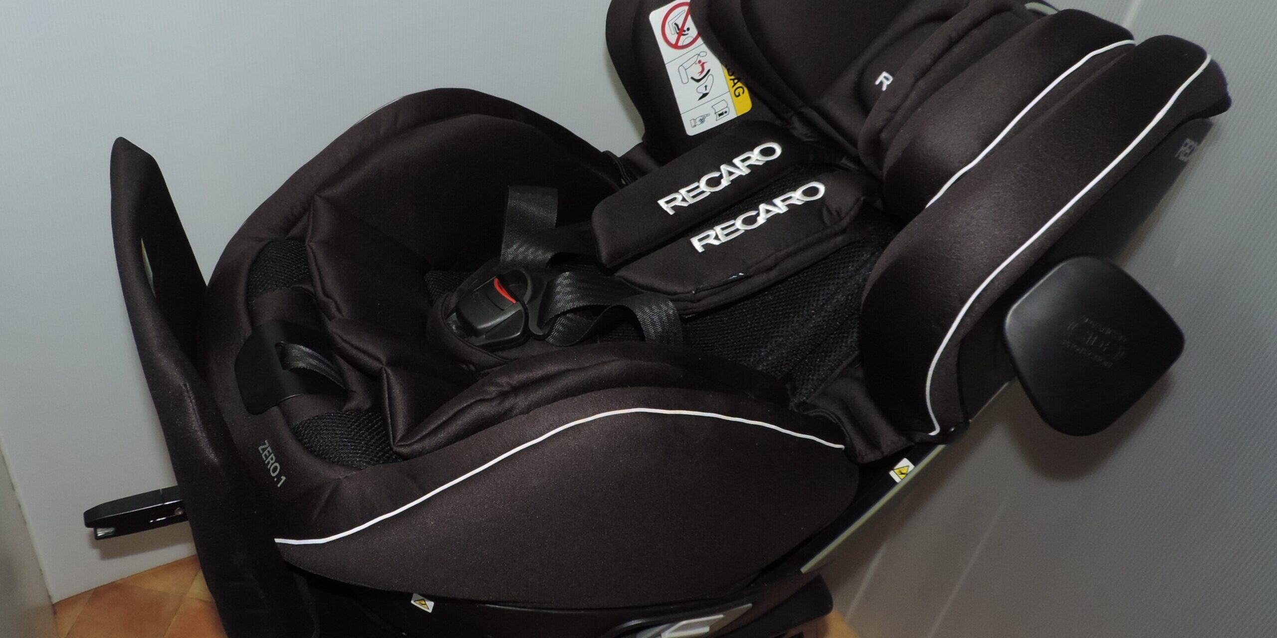 ベビー・子供用品買取販売キッズモール湘南/RECARO Zero.1/新生児～４歳頃/ISO FIX対応/回転洗濯済/１７，０００円 |  チャイルドシートやベビーカー買取キッズモール湘南